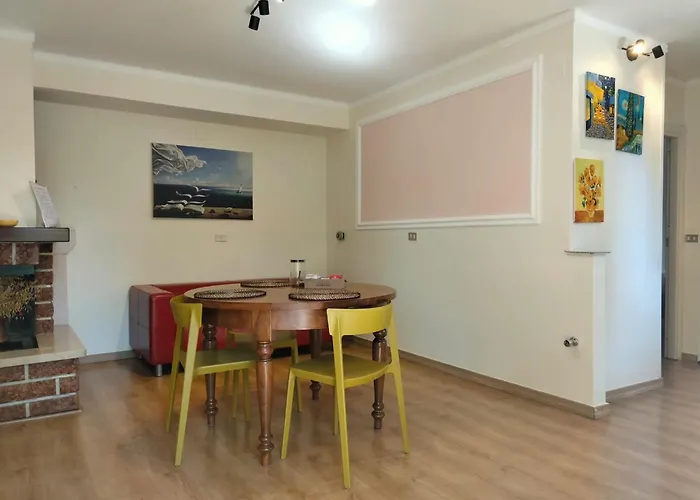 Camaga Bed & Breakfast 3*